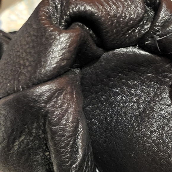 Elliott Lucca Black Woven Leather Slouchy Shoulder Handbag - Picture 8 of 11